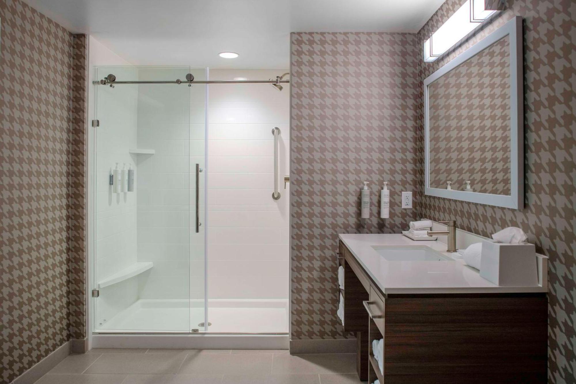 Home2 Suites By Hilton ลินช์เบิร์ก ภายนอก รูปภาพ